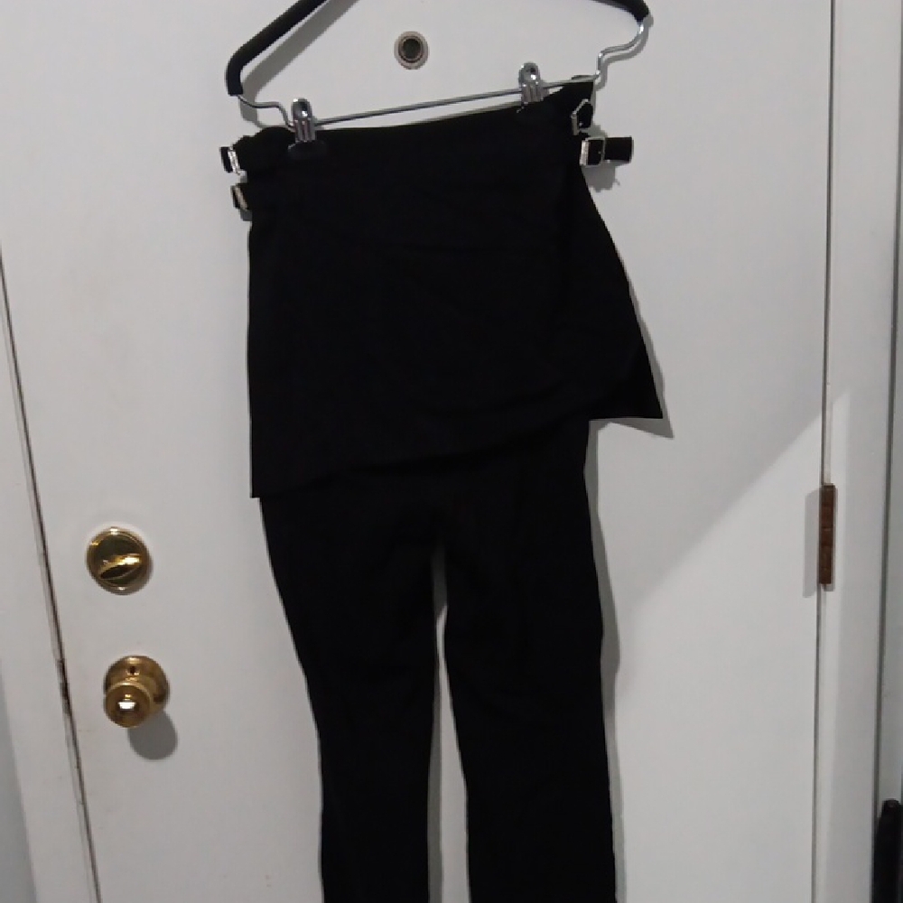 Zara Elegant Black Apparel